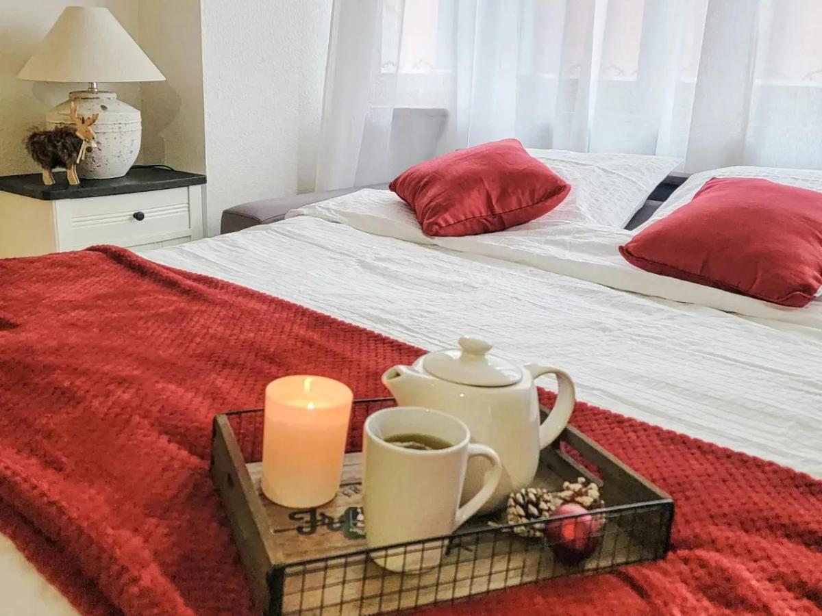 Gîte romantique La Vigne Dort Herrlisheim-près-Colmar Extérieur photo